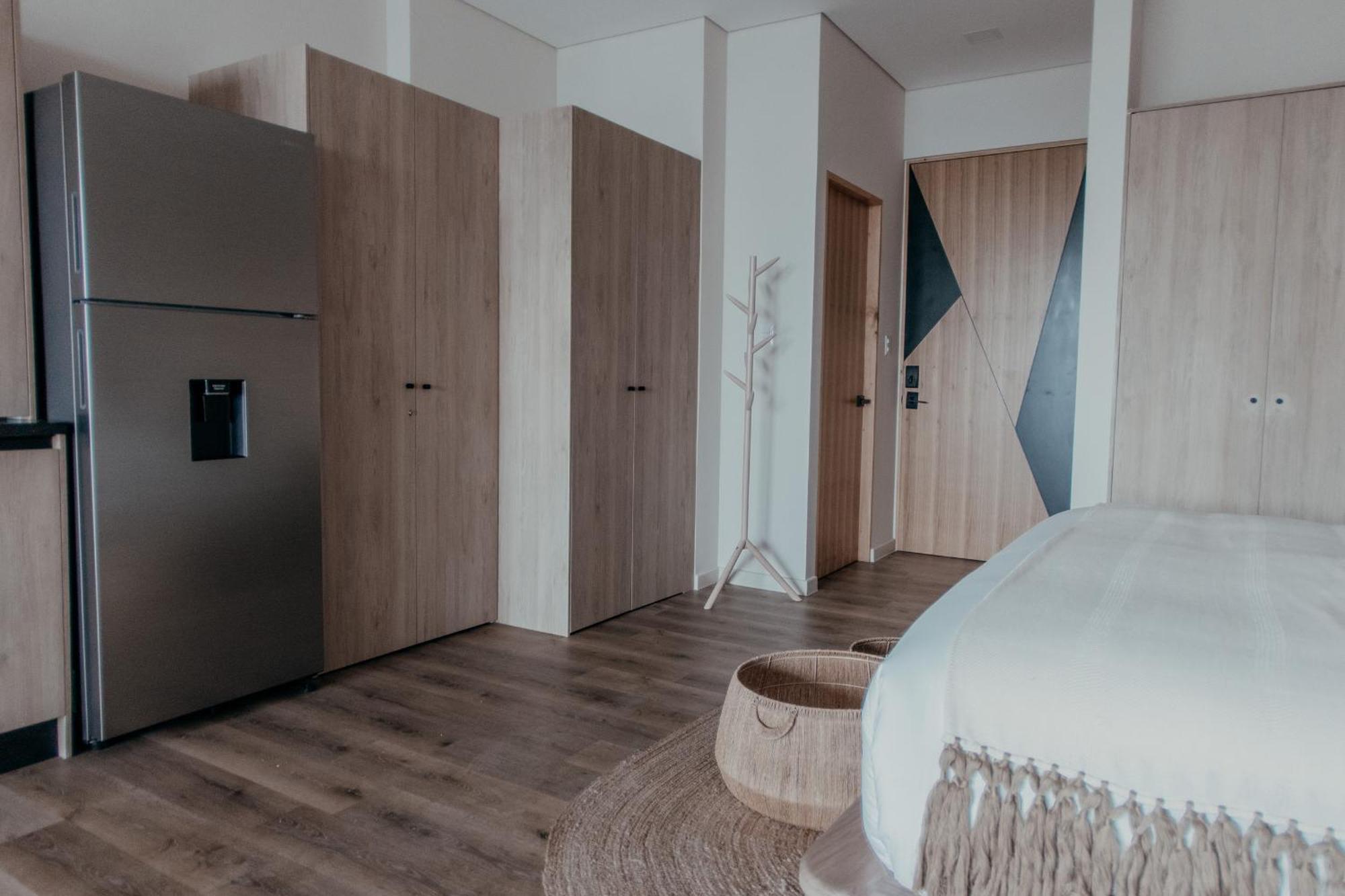Wave House Aparthotel Ел Зонте Екстериор снимка
