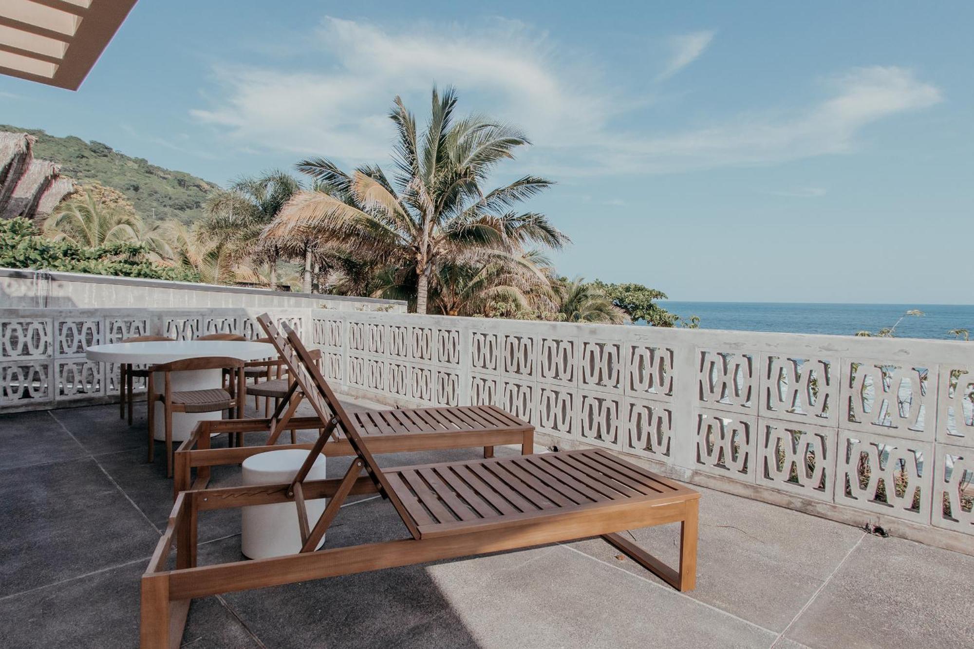 Wave House Aparthotel Ел Зонте Екстериор снимка